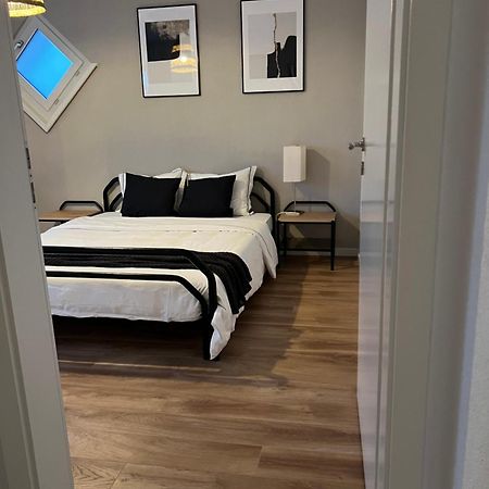 Black&White Apartment Uzwil Esterno foto