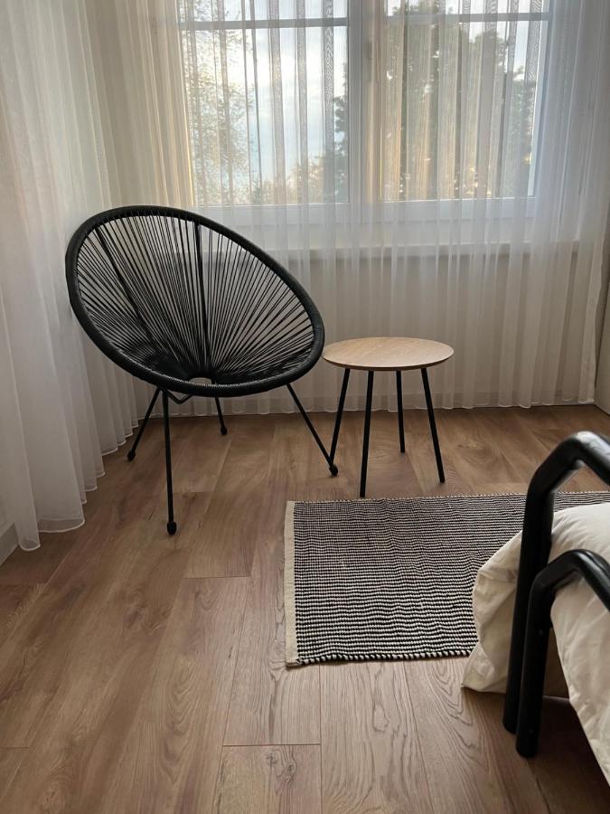 Black&White Apartment Uzwil Esterno foto