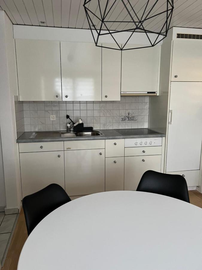 Black&White Apartment Uzwil Esterno foto